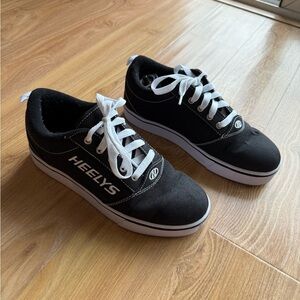 Heelys Black and White Skate Shoes